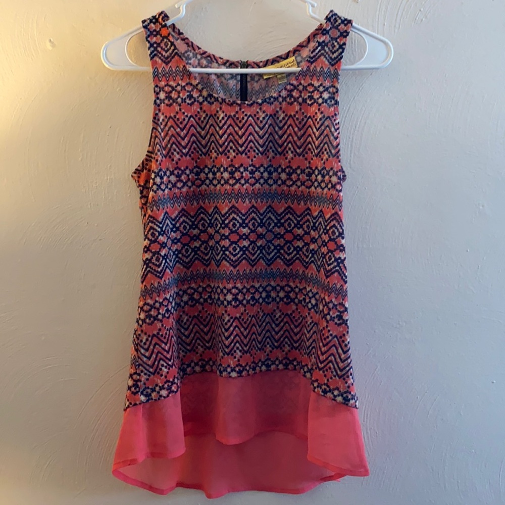 Vera Wang tank top